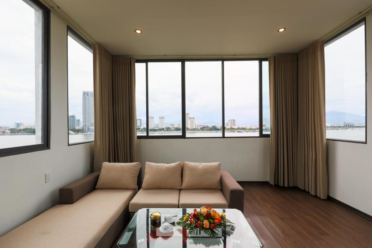 Vitalis Riverside Hotel Da Nang Exterior foto